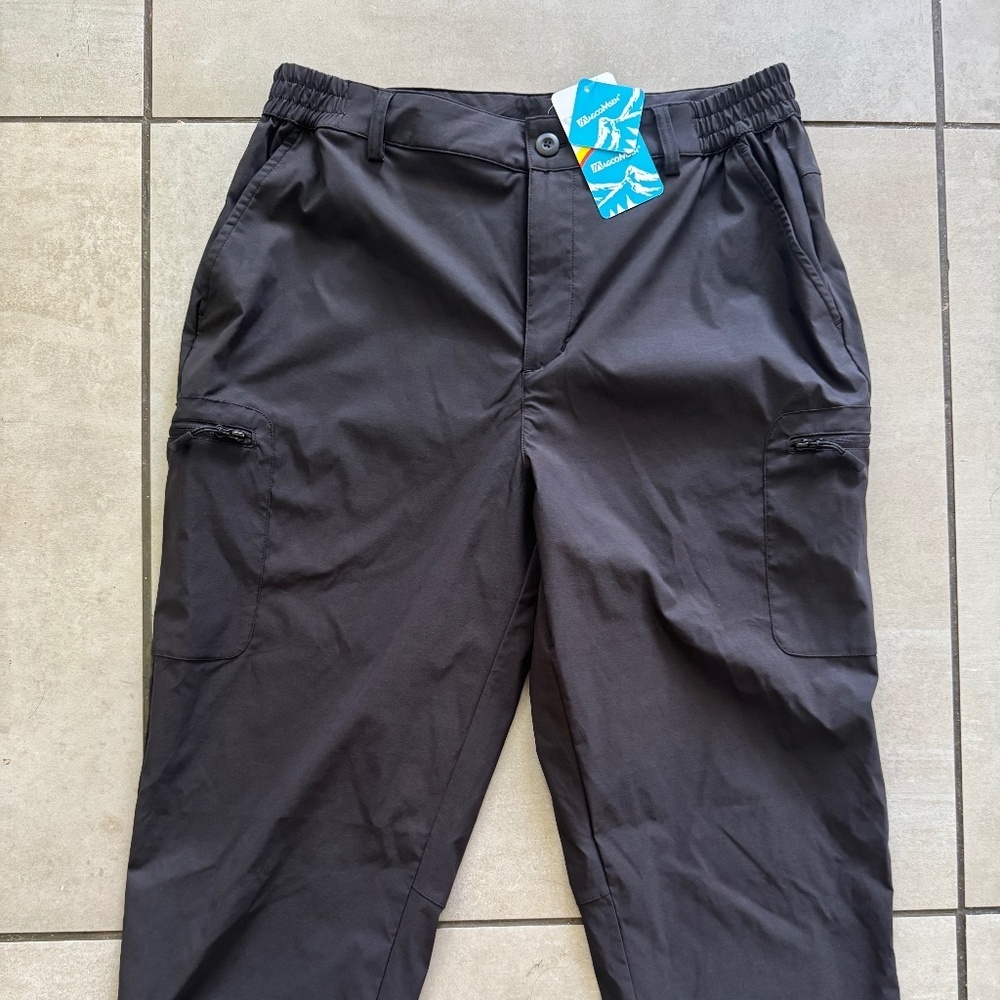 Magcomsen Women’s Black Cargo Capri Pants – Quick Dry Outdoor Hiking – Size L - Picture 3 of 10